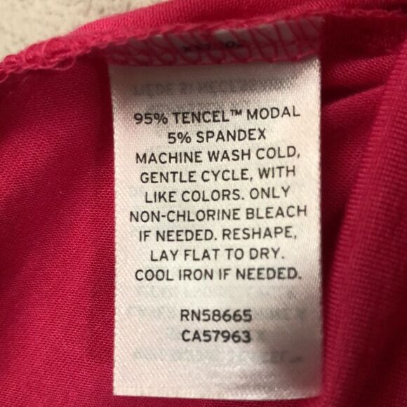 Halogen Size XS V-Neck Tunic T-Shirt Super Soft Tencel Modal in Pink - Picture 9 of 9